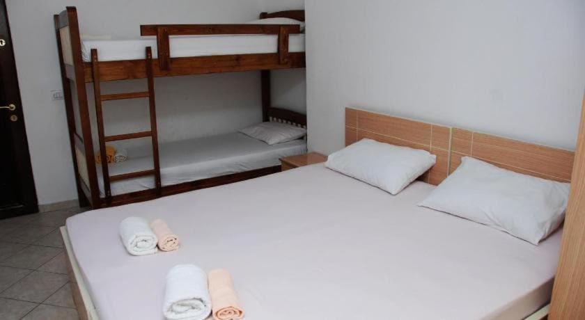 Sea View Apartments Saranda エクステリア 写真