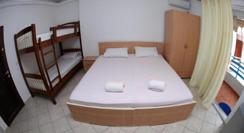 Sea View Apartments Saranda エクステリア 写真