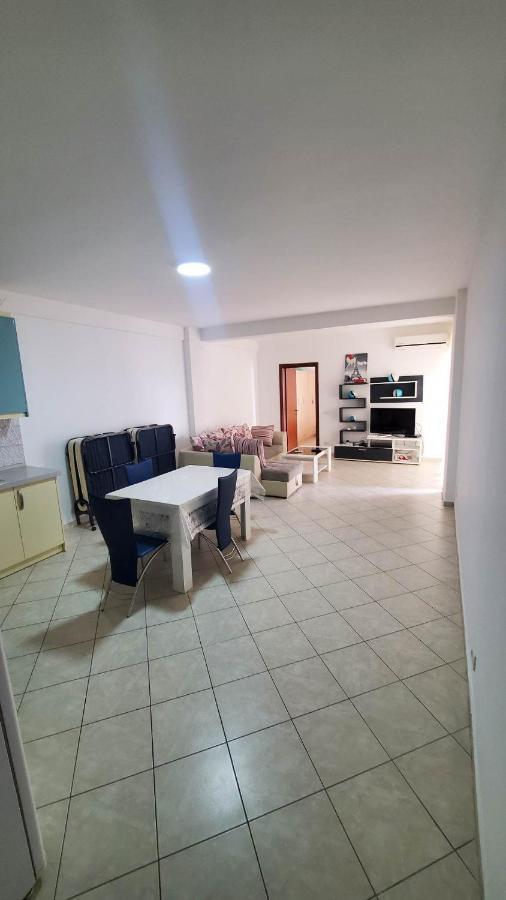 Sea View Apartments Saranda エクステリア 写真
